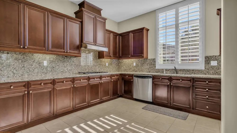 1021 Via Fortuna Palm Desert, CA 92260