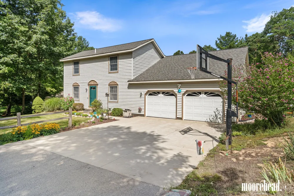 17047 Lincoln Street Grand Haven, MI 49417