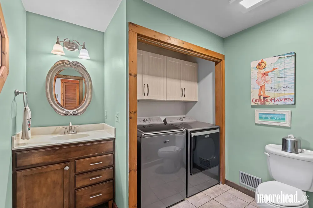 17047 Lincoln Street Grand Haven, MI 49417