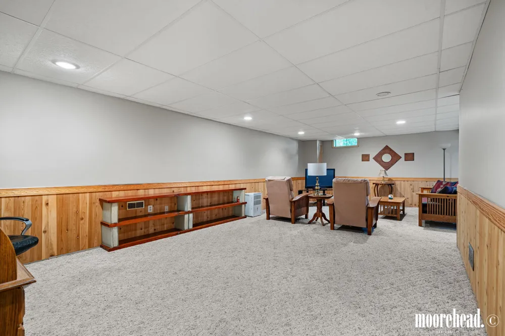 17047 Lincoln Street Grand Haven, MI 49417