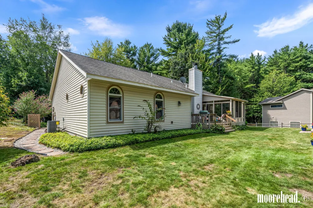 17047 Lincoln Street Grand Haven, MI 49417