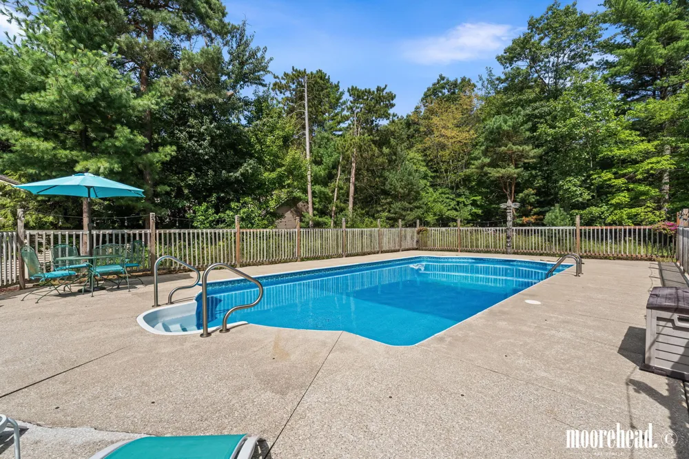 17047 Lincoln Street Grand Haven, MI 49417