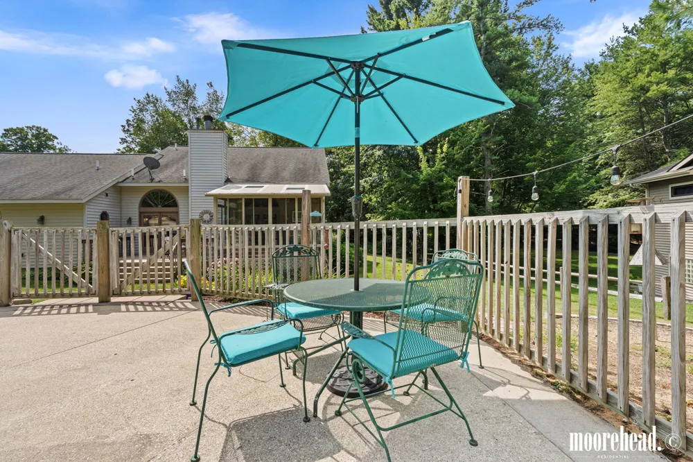 17047 Lincoln Street Grand Haven, MI 49417