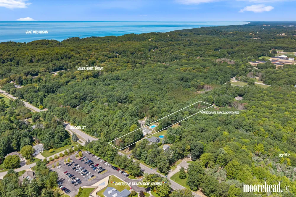 17047 Lincoln Street Grand Haven, MI 49417