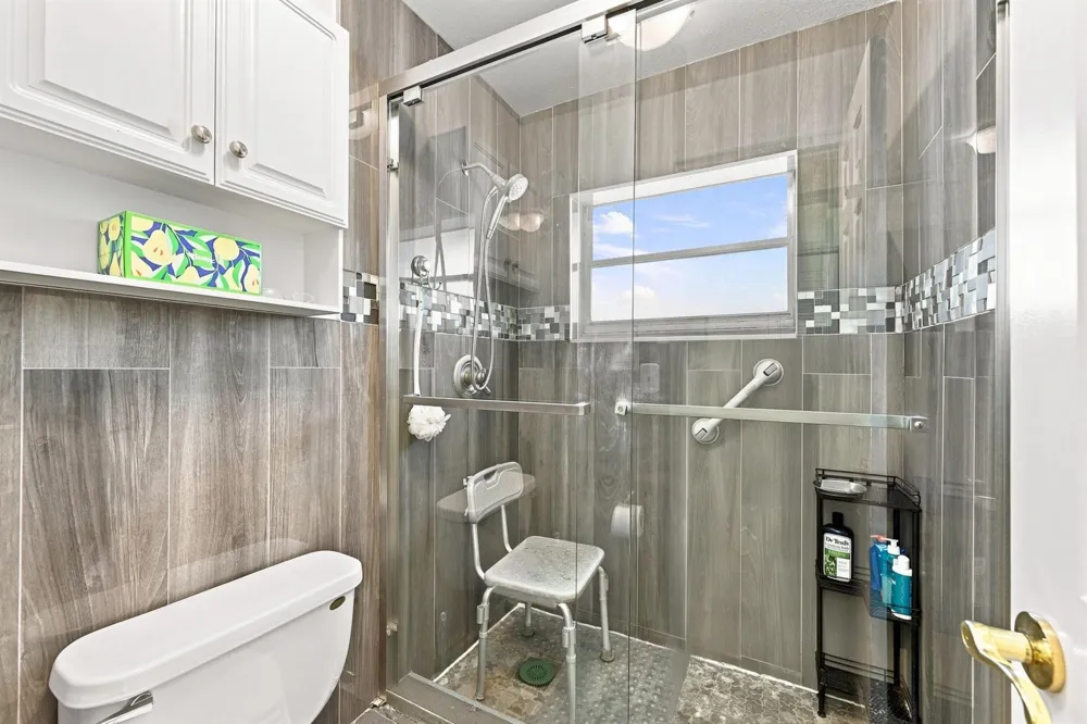8945 NW 23RD STREET #8945 Coral Springs, FL 33065