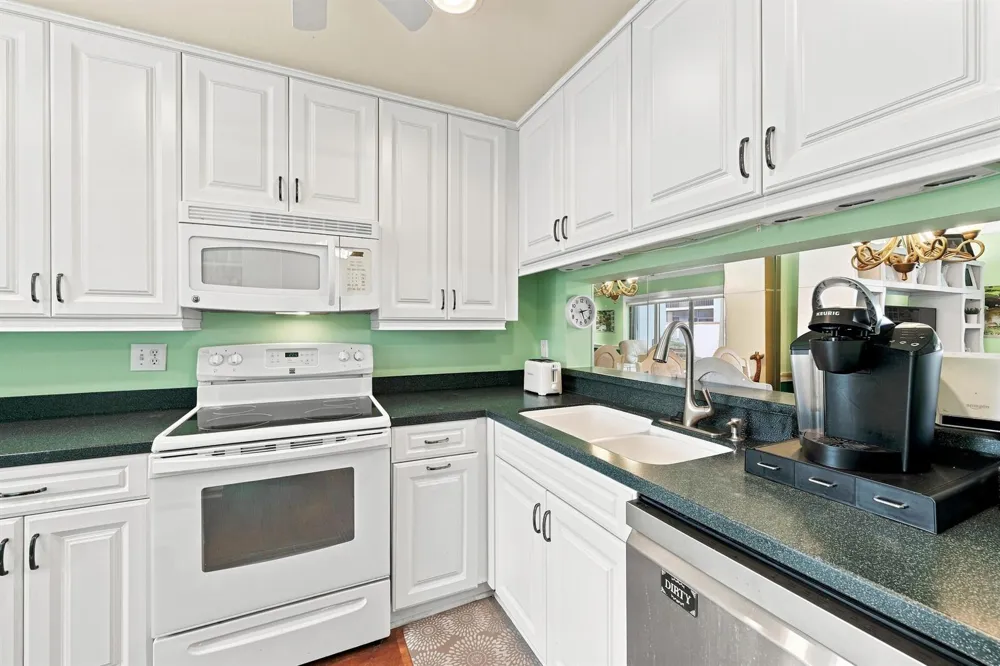 8945 NW 23RD STREET #8945 Coral Springs, FL 33065