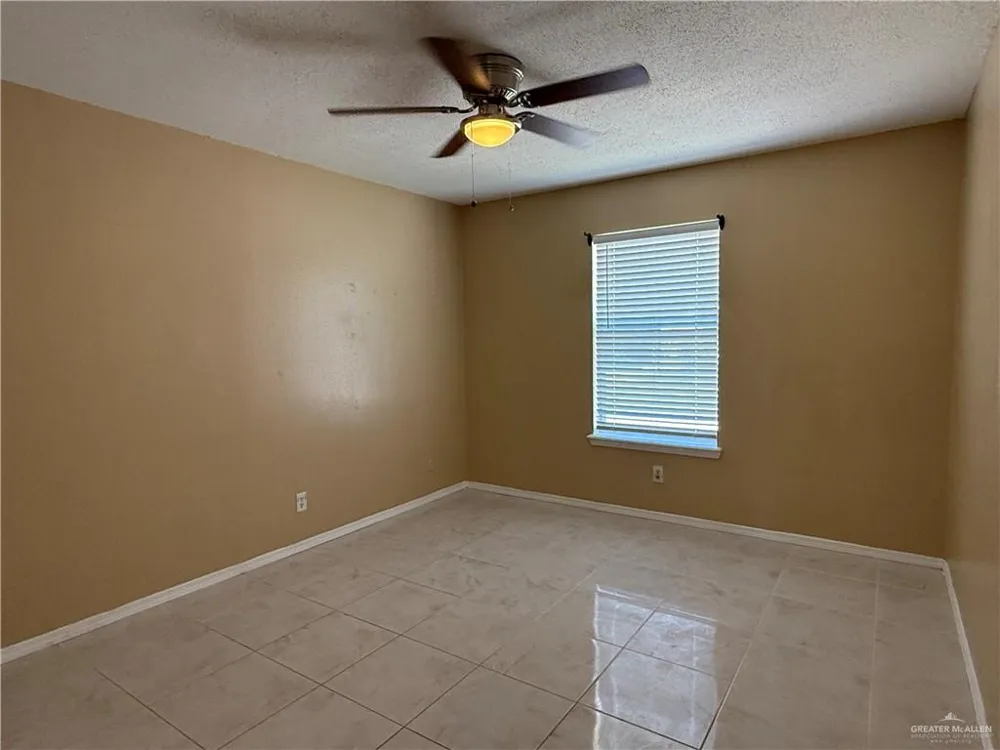 709 W Falcon Avenue Pharr, TX 78577