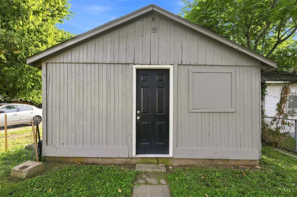 752 S Twelfth Street Hamilton, OH 45011