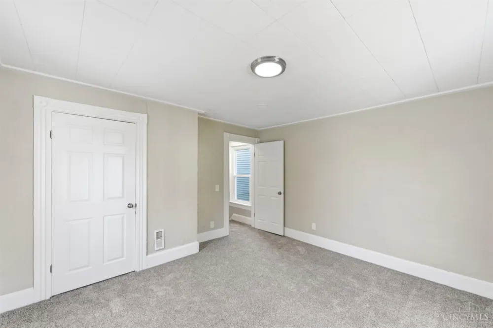 752 S Twelfth Street Hamilton, OH 45011