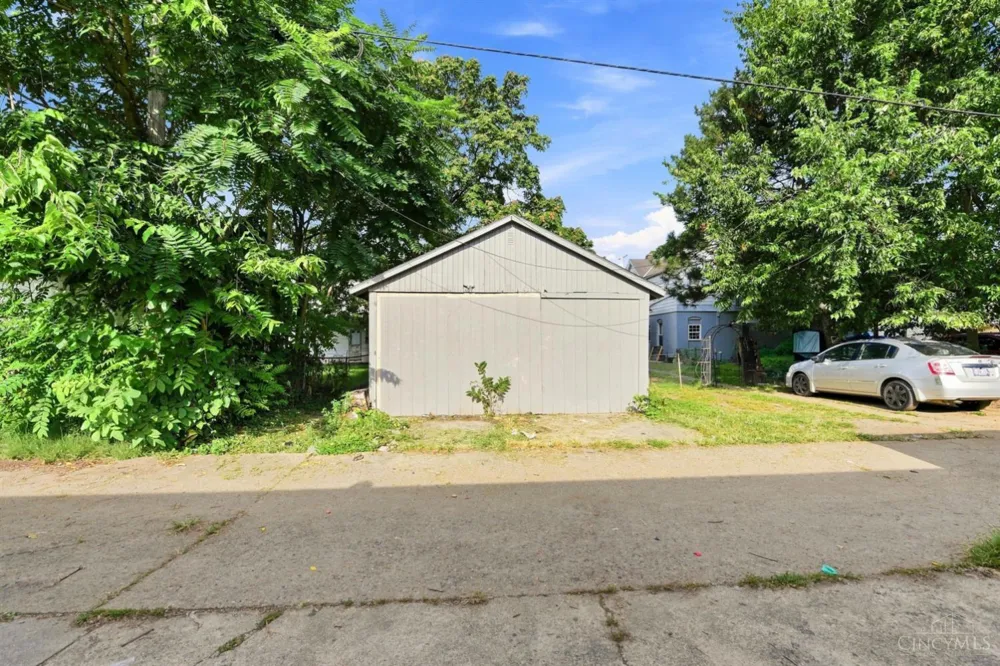 752 S Twelfth Street Hamilton, OH 45011