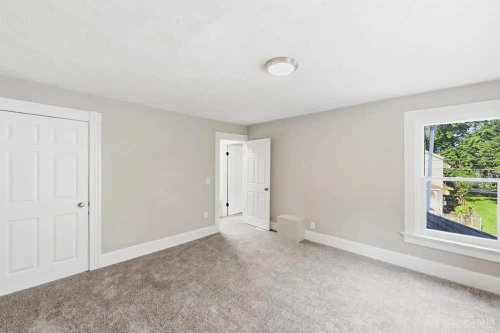752 S Twelfth Street Hamilton, OH 45011