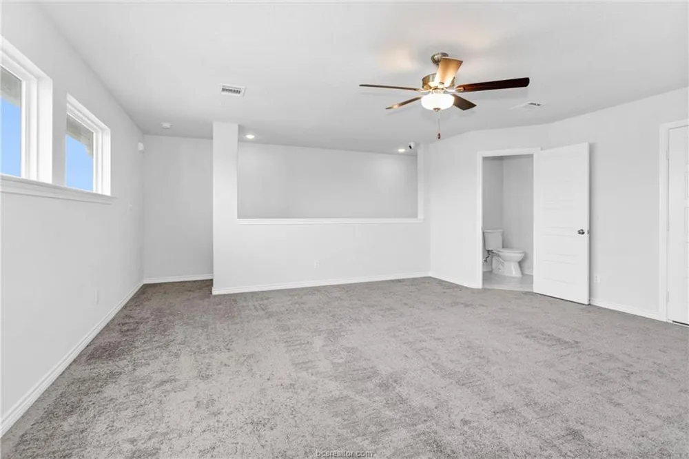 36244 COCHRAN ROAD Waller, TX 77484