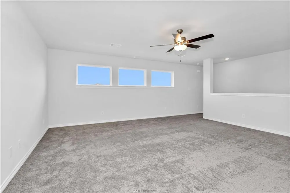 36244 COCHRAN ROAD Waller, TX 77484