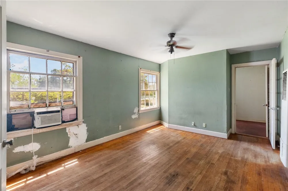 305 Hensel Avenue Bryan, TX 77801