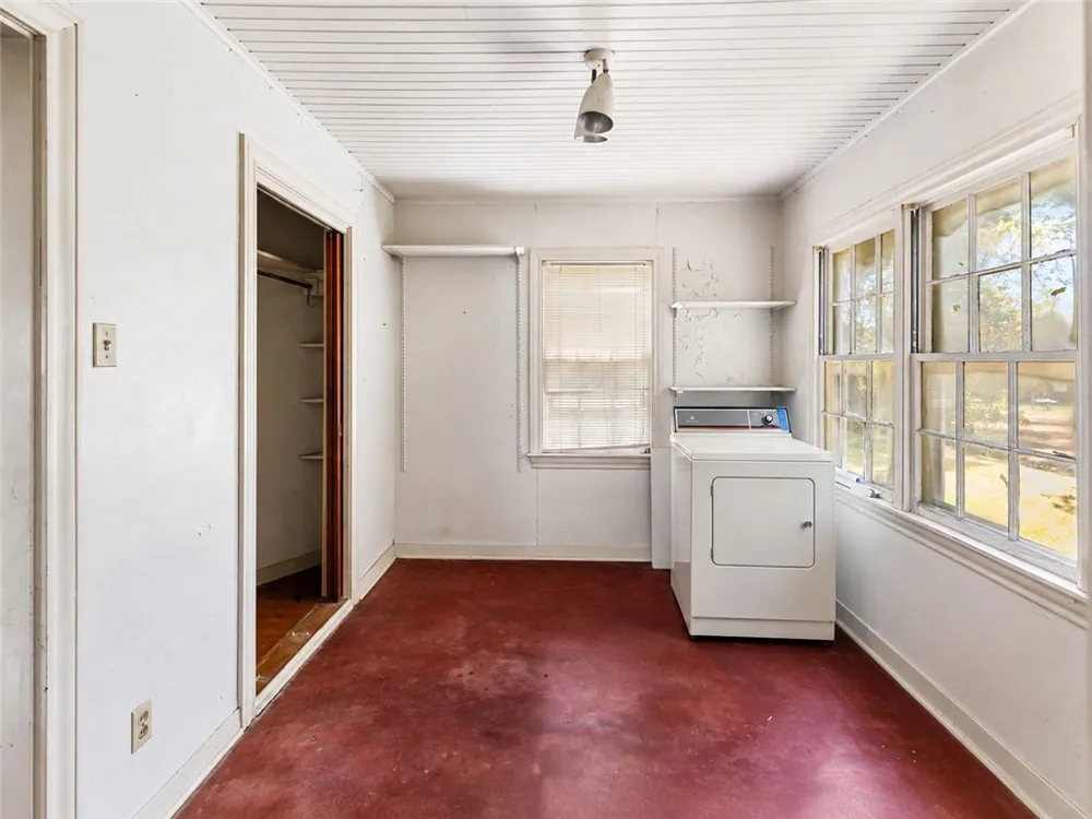 305 Hensel Avenue Bryan, TX 77801