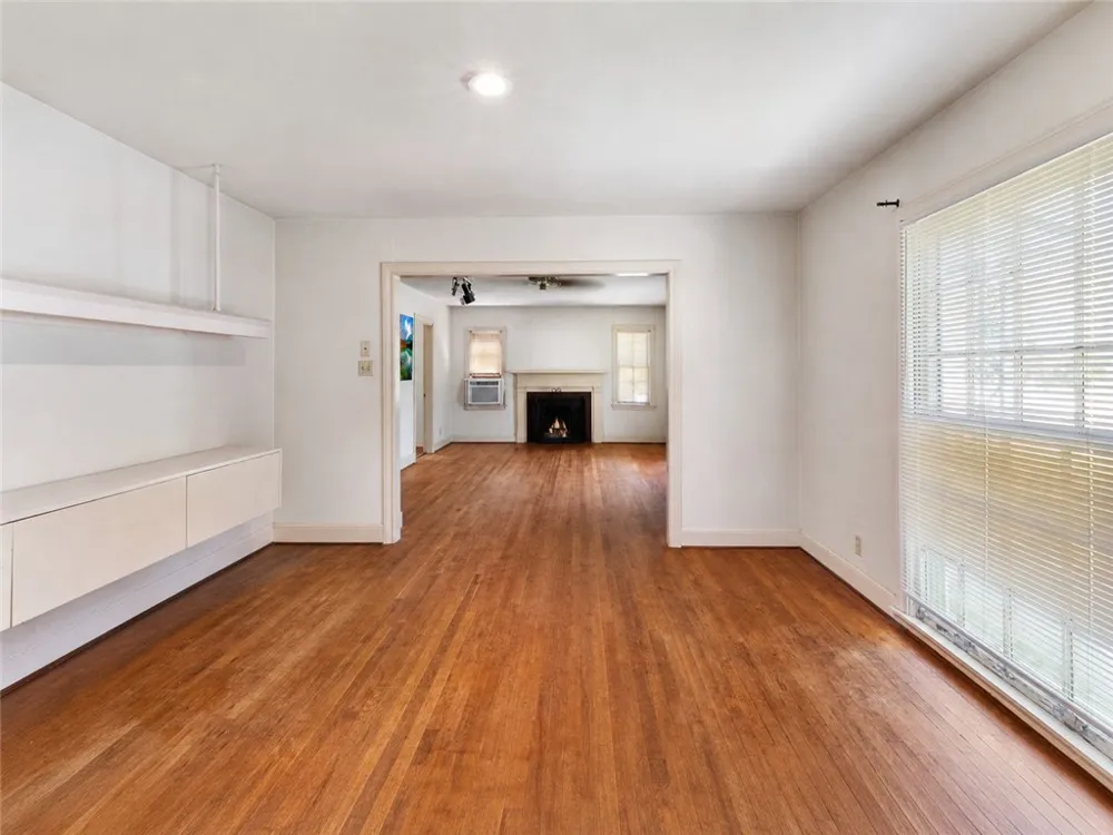 305 Hensel Avenue Bryan, TX 77801
