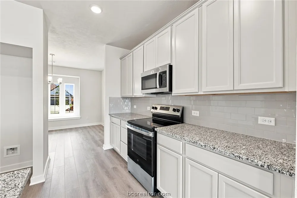 2517 Maskavich Court Bryan, TX 77807