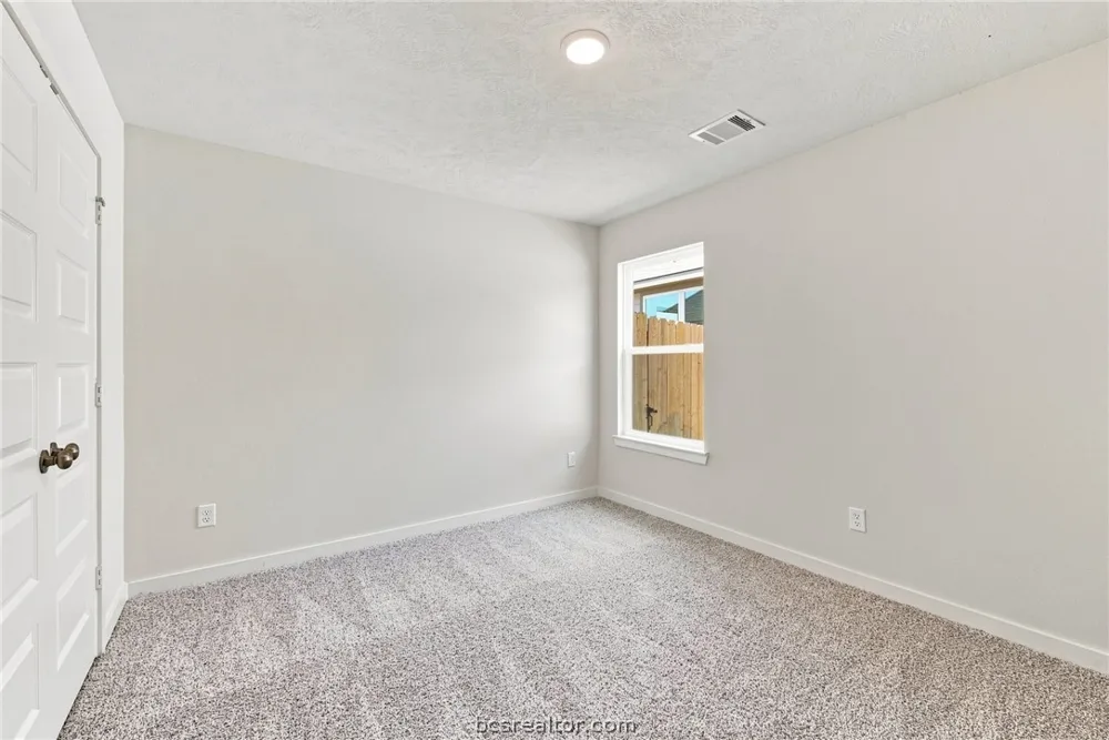 2517 Maskavich Court Bryan, TX 77807