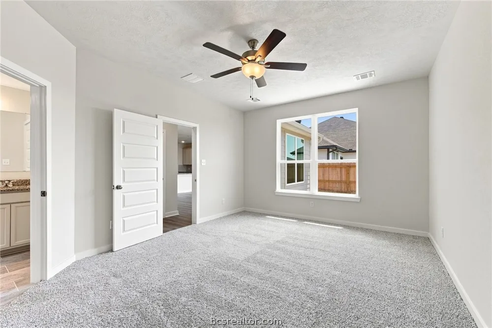 2517 Maskavich Court Bryan, TX 77807