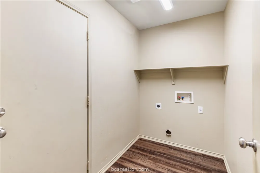 1297 Cottage Grove Circle Bryan, TX 77801