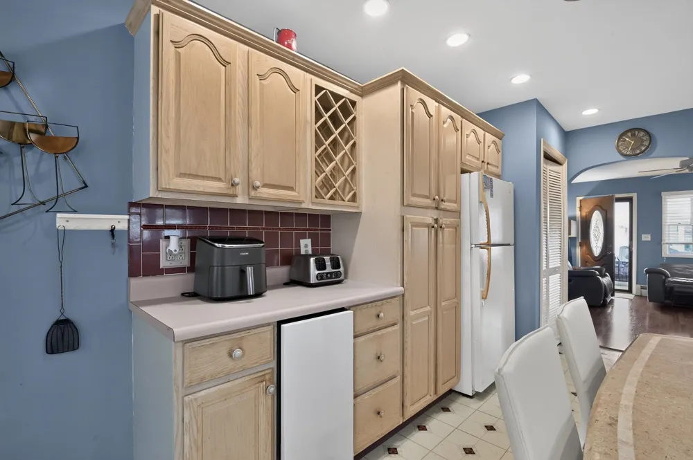 219 W 11th Avenue North Wildwood, NJ 08260
