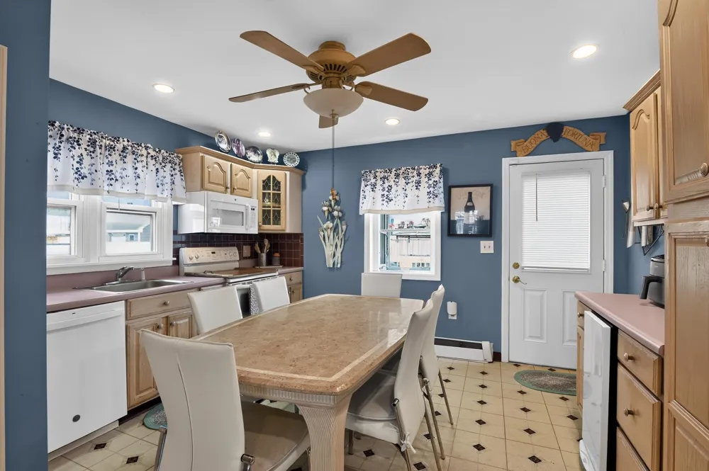 219 W 11th Avenue North Wildwood, NJ 08260