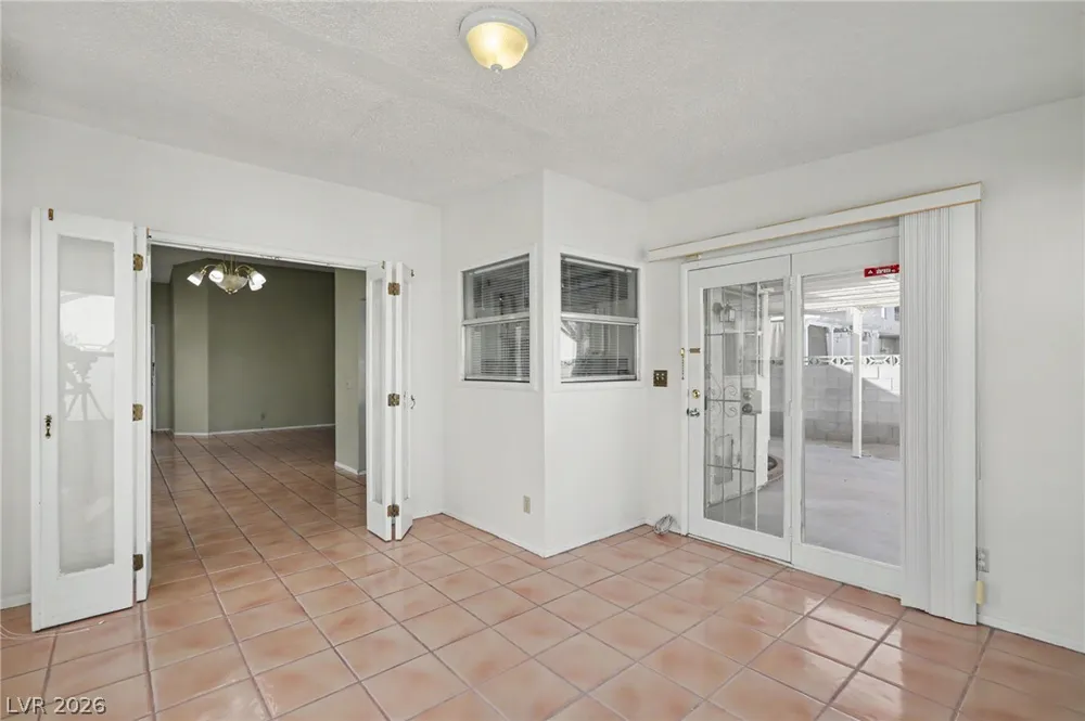 1950 Turtlerock Street Las Vegas, NV 89142