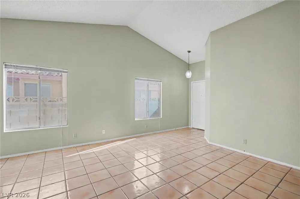 1950 Turtlerock Street Las Vegas, NV 89142