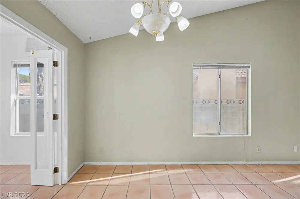 1950 Turtlerock Street Las Vegas, NV 89142