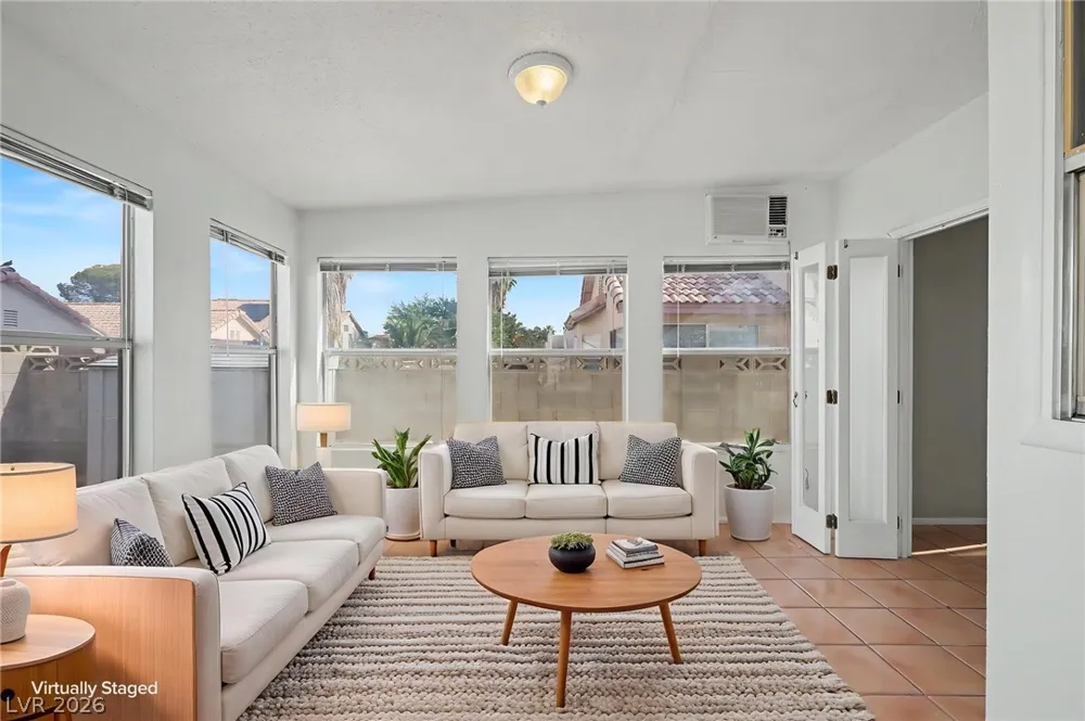 1950 Turtlerock Street Las Vegas, NV 89142
