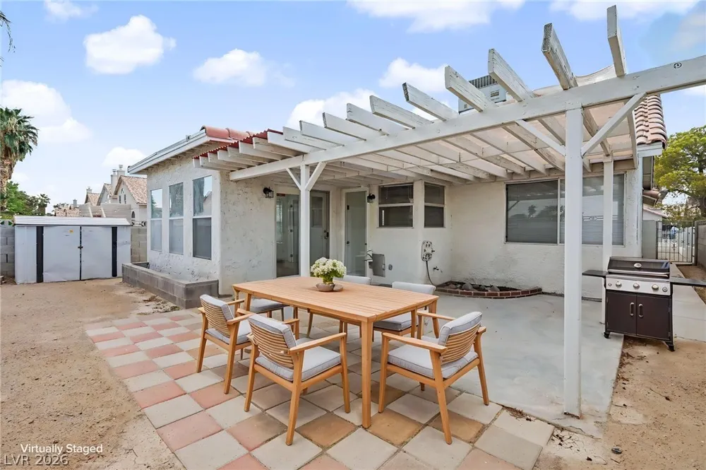 1950 Turtlerock Street Las Vegas, NV 89142