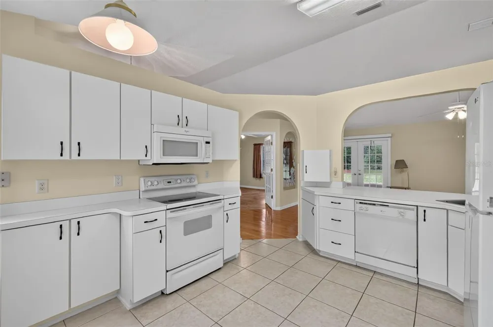 34231 MARSHALL ROAD Eustis, FL 32736