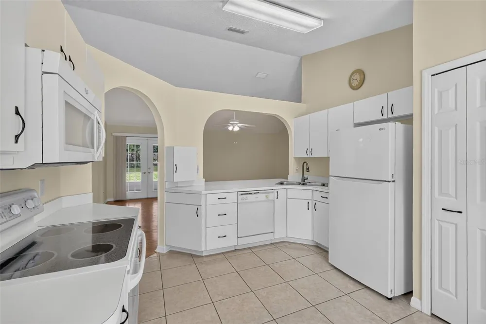 34231 MARSHALL ROAD Eustis, FL 32736