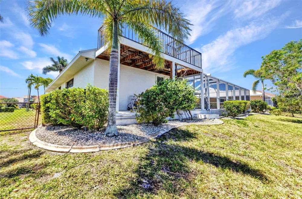2718 SAINT THOMAS DRIVE Punta Gorda, FL 33950