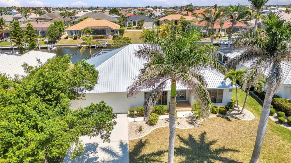 2718 SAINT THOMAS DRIVE Punta Gorda, FL 33950