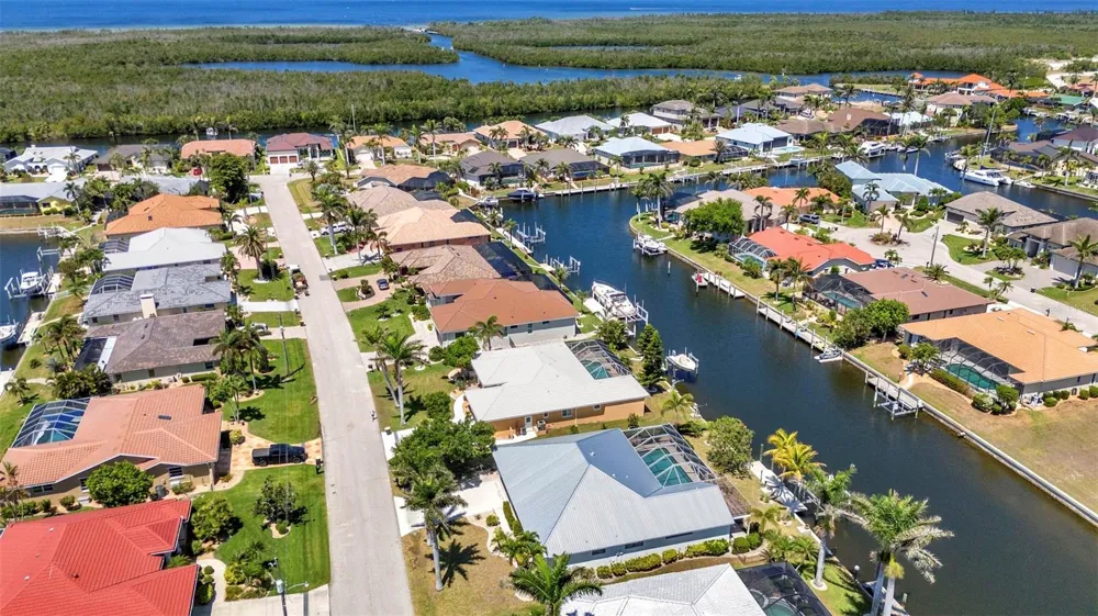 2718 SAINT THOMAS DRIVE Punta Gorda, FL 33950