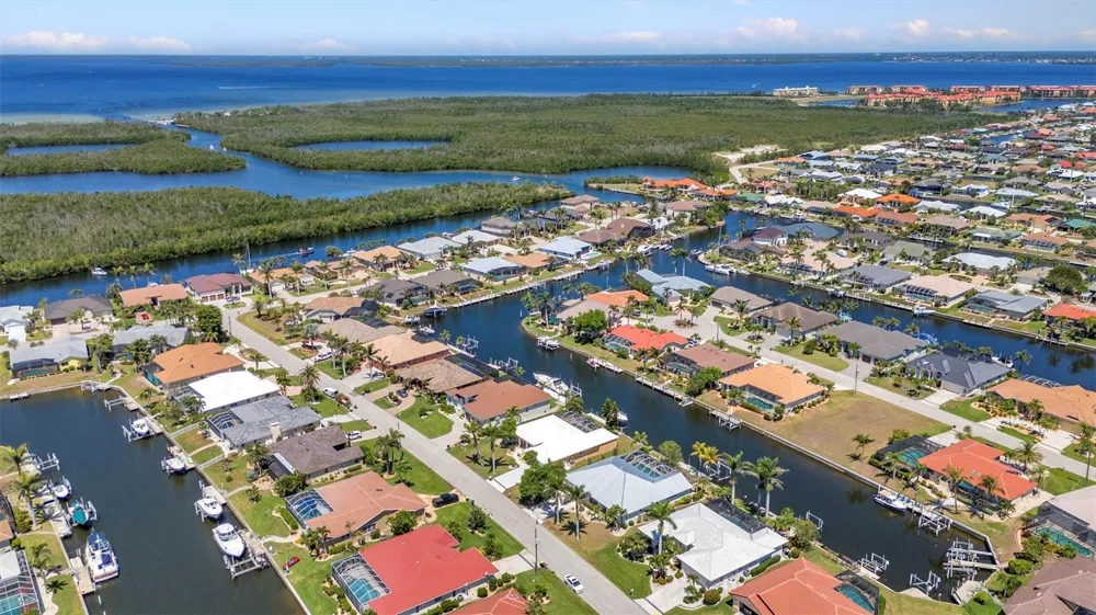 2718 SAINT THOMAS DRIVE Punta Gorda, FL 33950