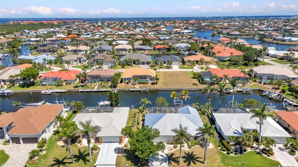 2718 SAINT THOMAS DRIVE Punta Gorda, FL 33950