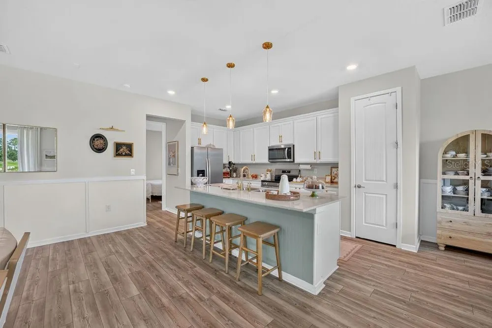 17684 SAW PALMETTO AVENUE Clermont, FL 34714