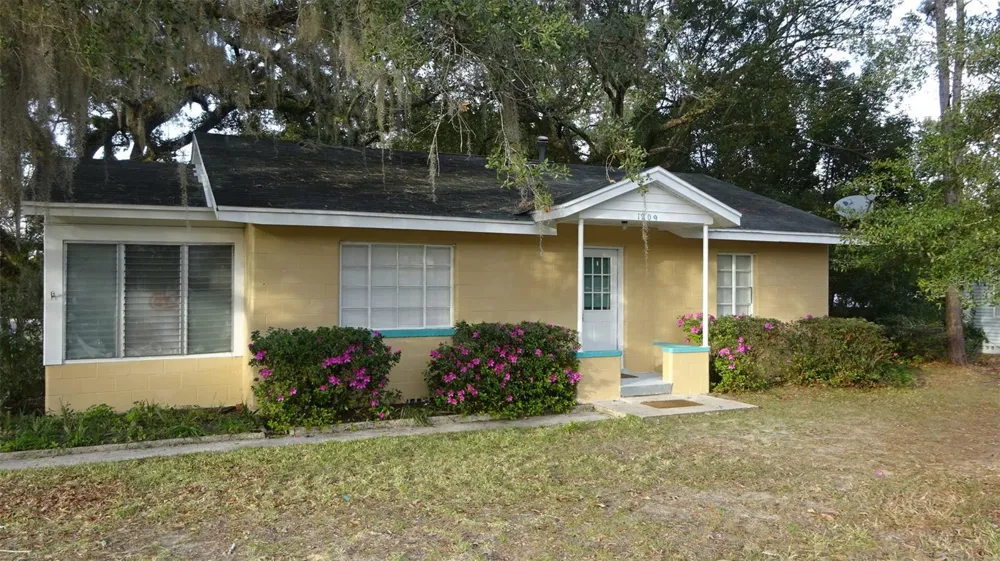 1209 NE 14TH STREET ocala, FL 34470