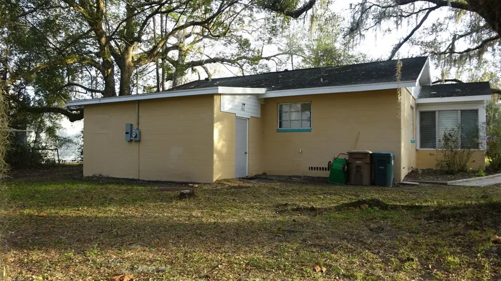 1209 NE 14TH STREET ocala, FL 34470