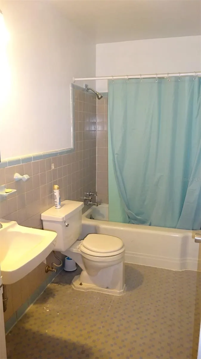 1209 NE 14TH STREET ocala, FL 34470