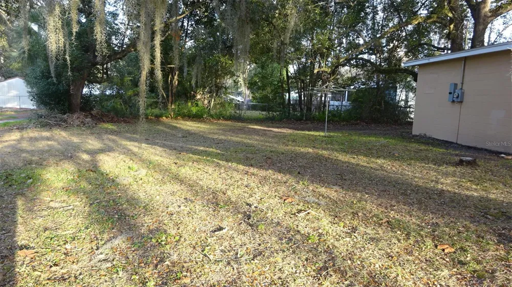 1209 NE 14TH STREET ocala, FL 34470
