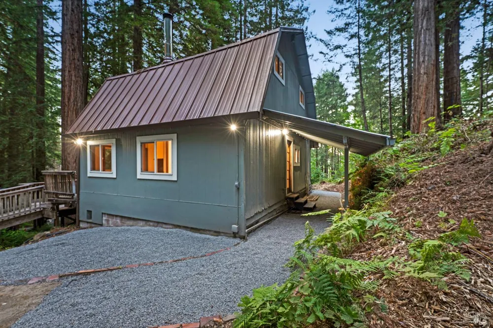 2728 Bohemian Highway Occidental, CA 95465