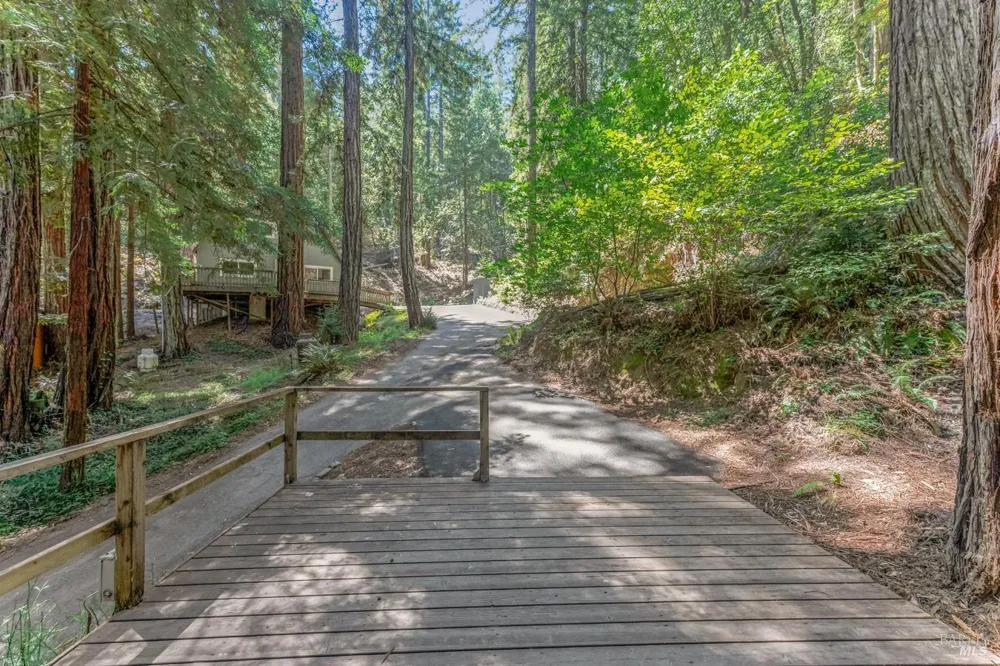2728 Bohemian Highway Occidental, CA 95465