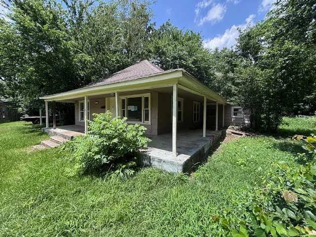 717 E Normal Street Tahlequah, OK 74464
