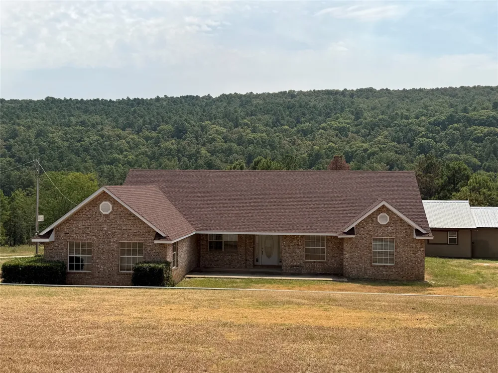 5026 NW Ash Creek Road NW Wilburton, OK 74578