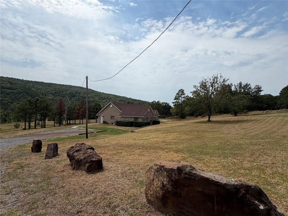 5026 NW Ash Creek Road NW Wilburton, OK 74578