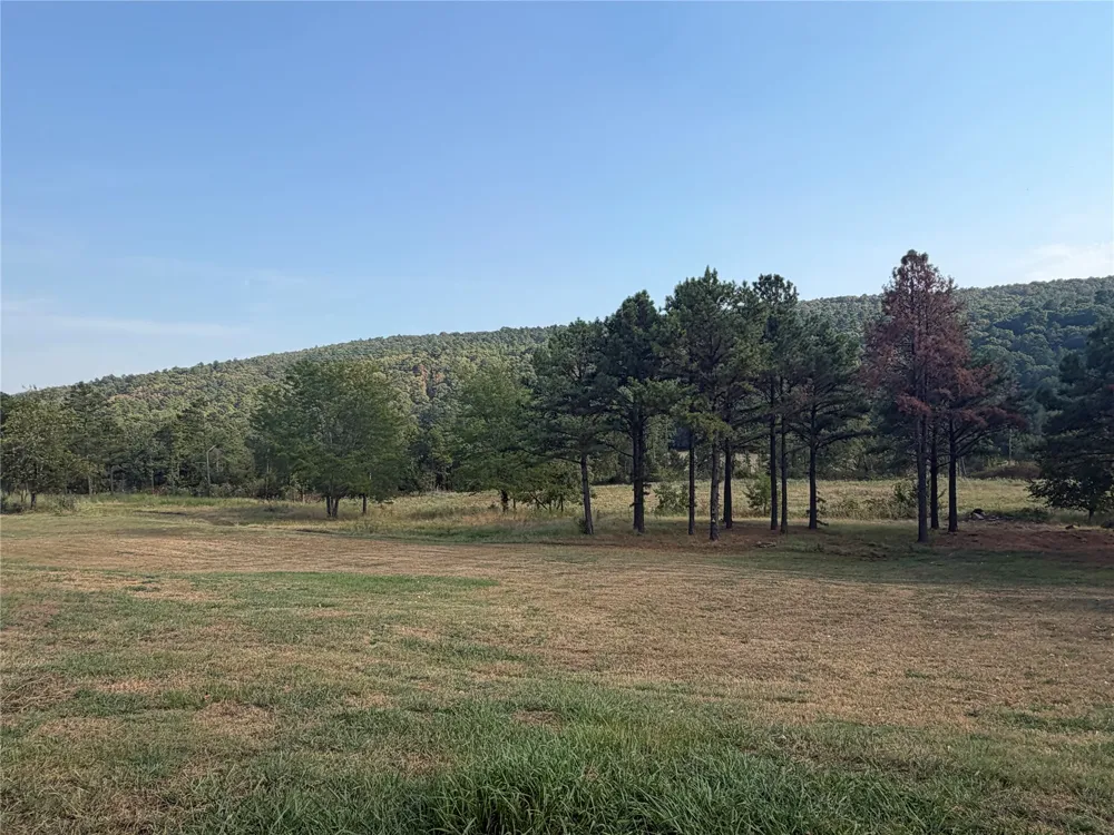 5026 NW Ash Creek Road NW Wilburton, OK 74578