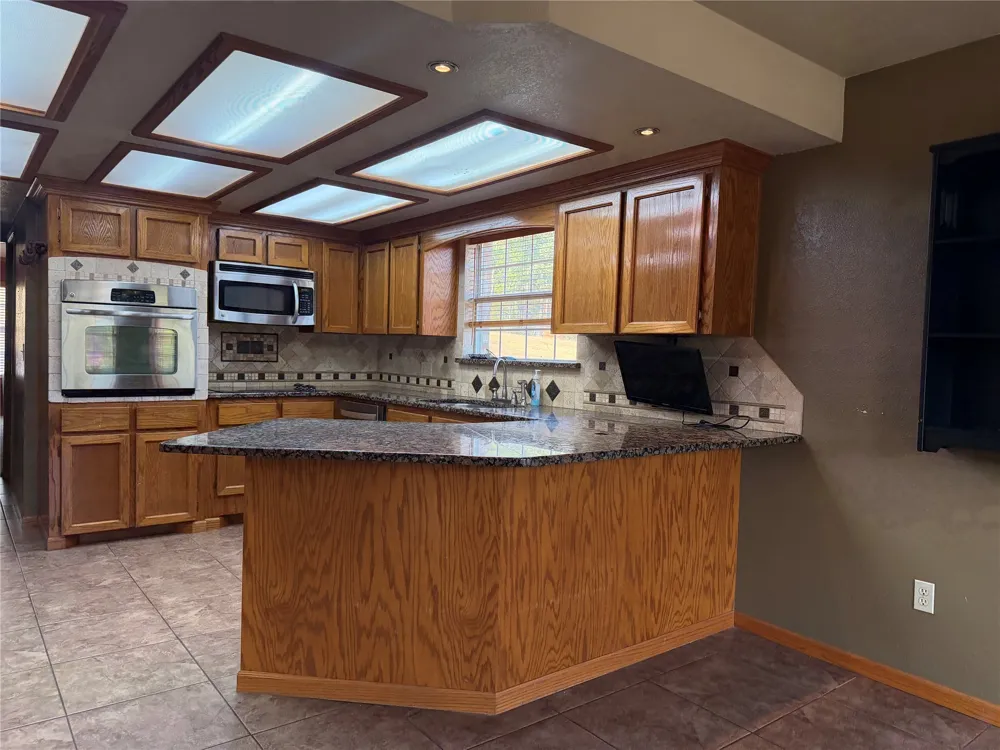 5026 NW Ash Creek Road NW Wilburton, OK 74578